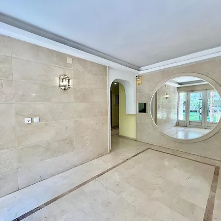 Palm Valley * Τορεβιέχα