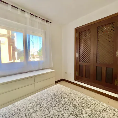 Palm Valley * Τορεβιέχα