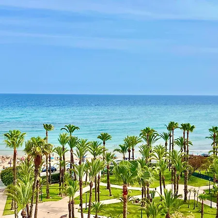 Апартаменты Palm Valley Торевьиа